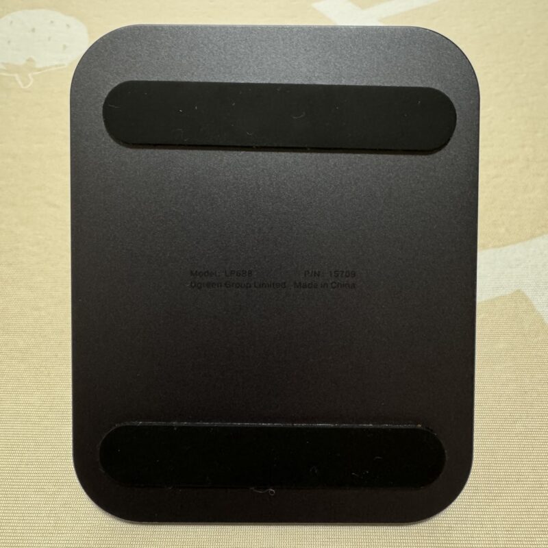 ugreen-magsafe-stand-anti-slip